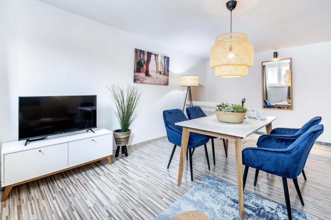 Wine & Bike City Tower Apartments 즈노이모 외부 사진
