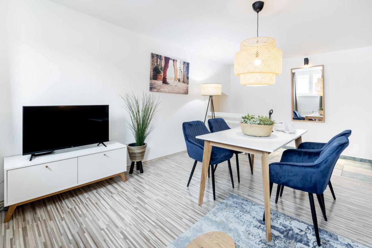 Wine & Bike City Tower Apartments 즈노이모 외부 사진