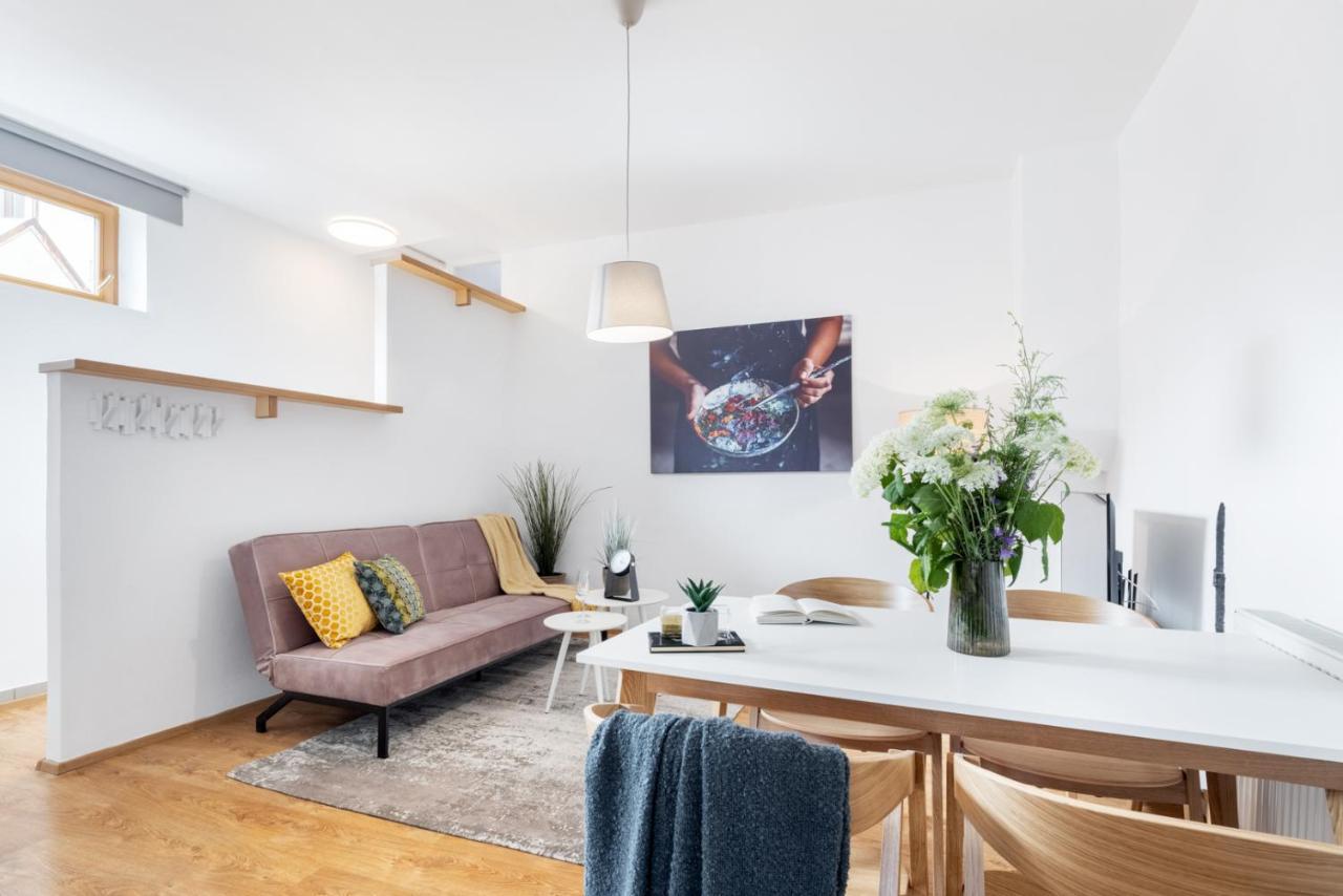 Wine & Bike City Tower Apartments 즈노이모 외부 사진