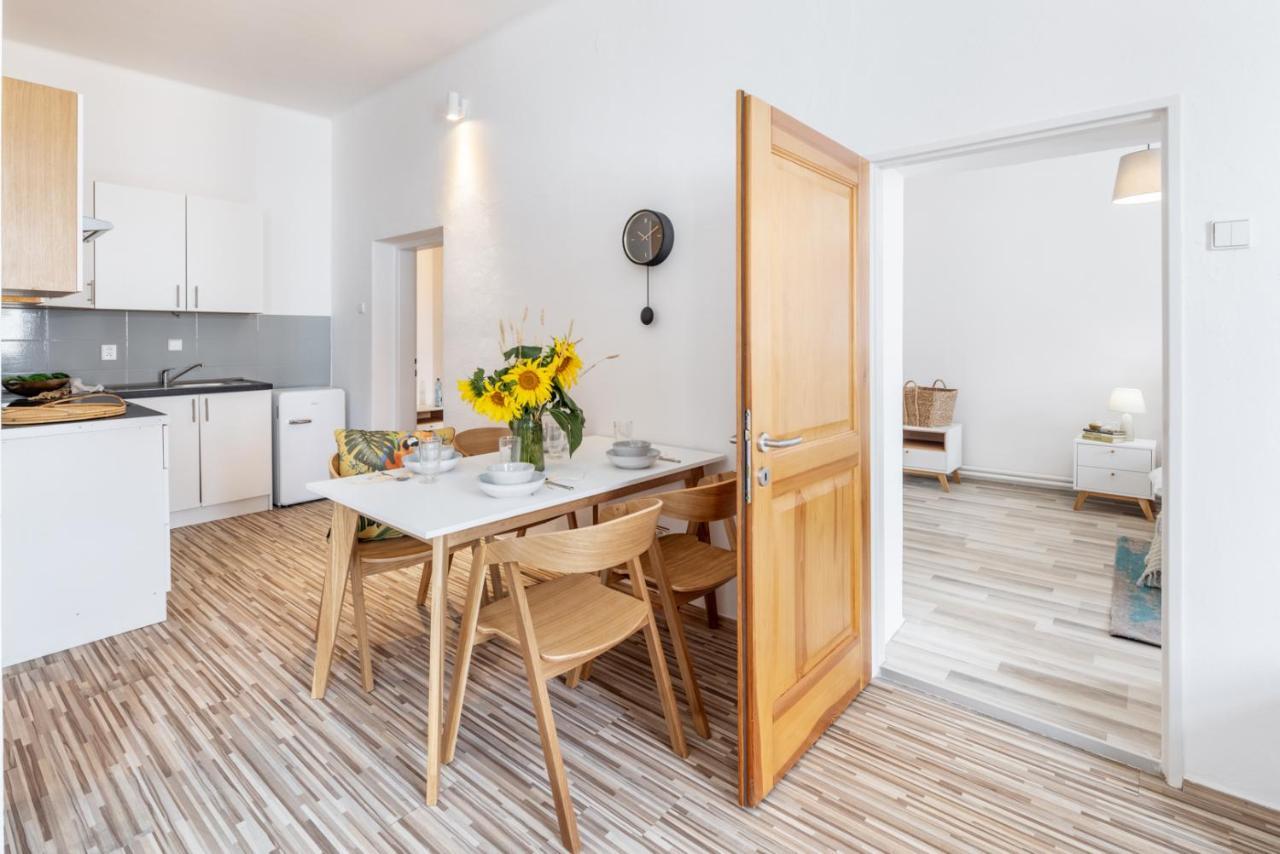 Wine & Bike City Tower Apartments 즈노이모 외부 사진